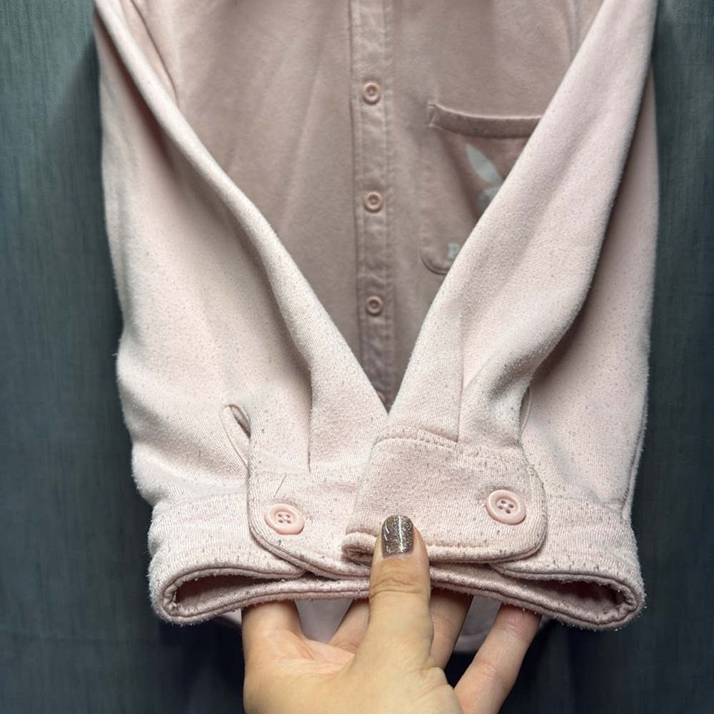 🏴 PLAYBOY Pink Casual Button down sweater size small - Picture 6 of 10